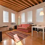 Iris By Interhome * Venedig