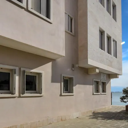 Appartement Iris By Interhome *