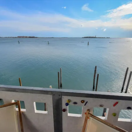 Iris By Interhome 베니스