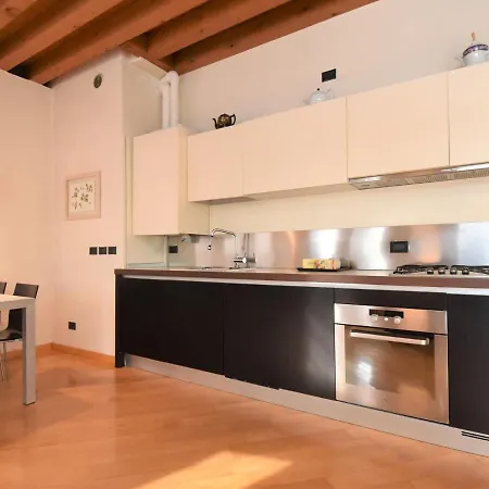 Iris By Interhome Венеция